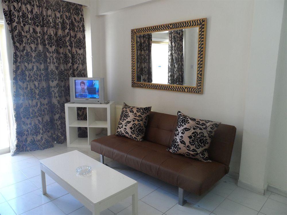 Geotanya Apartments Limassol Bagian luar foto