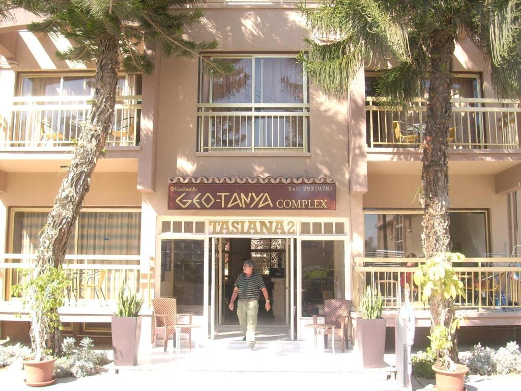 Geotanya Apartments Limassol Bagian luar foto