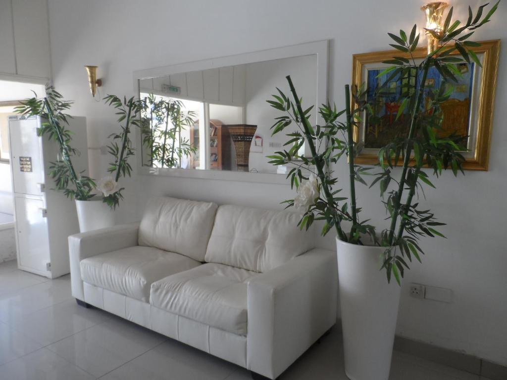 Geotanya Apartments Limassol Bagian luar foto